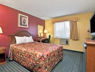 Days Inn By Wyndham Torrington Buitenkant foto