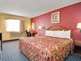 Days Inn By Wyndham Torrington Buitenkant foto
